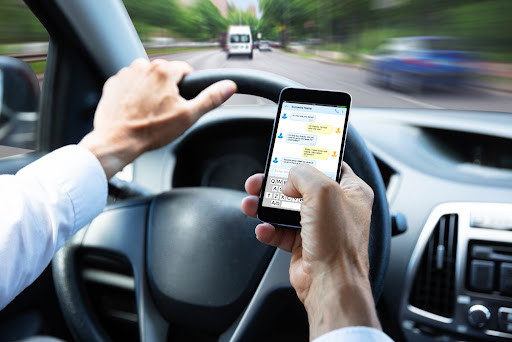 Are the Driving and Texting Laws in Texas Good Enough?