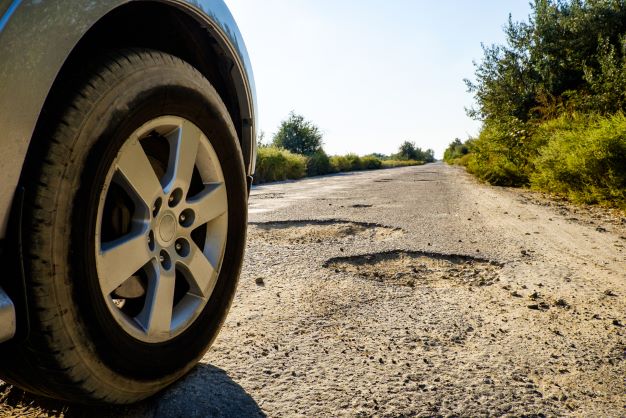How Bad Road Conditions Cause Accidents: Road Defects and the Causes of Poor Road Conditions