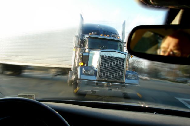 Semi-Truck Accident Lawsuits: How Much Compensation Can You Expect?