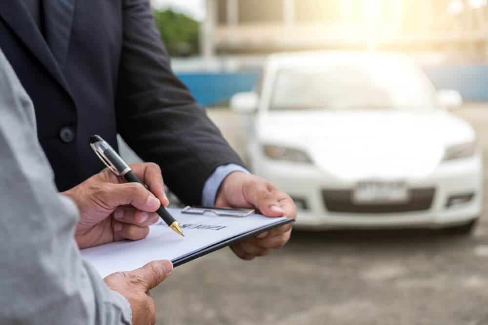 Dos and Don’ts When Dealing with Insurance Companies after an Auto Accident